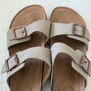 Womens slides with buckle